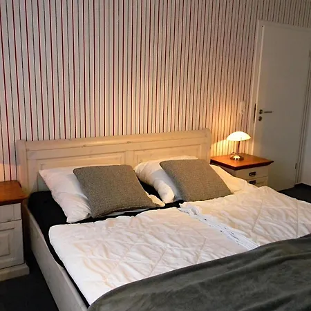 Haus Hallig Hooge アパート *